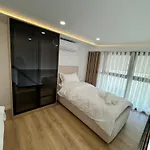 Essentia Tirana
