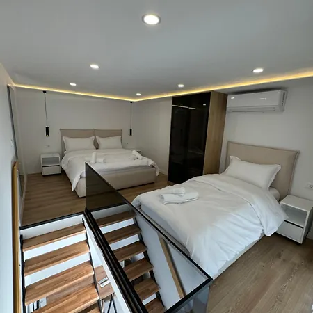 Essentia شقة تيرانا